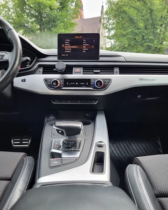 Audi A4 cena 81900 przebieg: 195000, rok produkcji 2016 z Ziębice małe 379